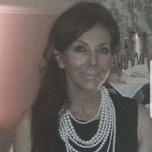 Meet your Posher, Cynthia